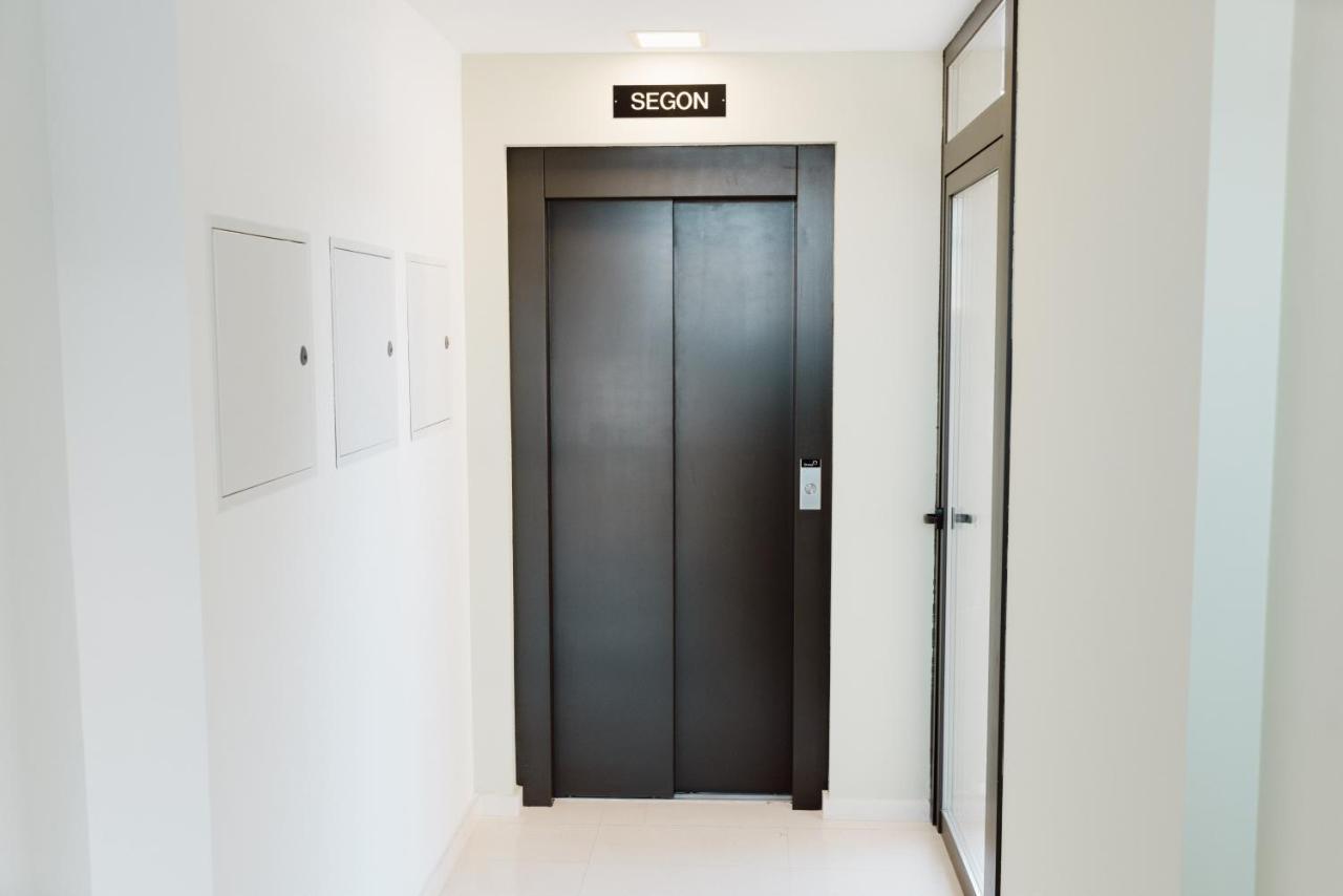 Hauzify I Apartaments Coral Torredembarra Exteriér fotografie
